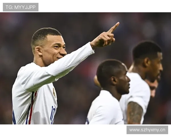 维尼修斯在皇马体系中的左路核心作用解析